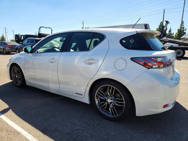 2012 LEXUS CT