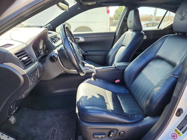 2012 LEXUS CT