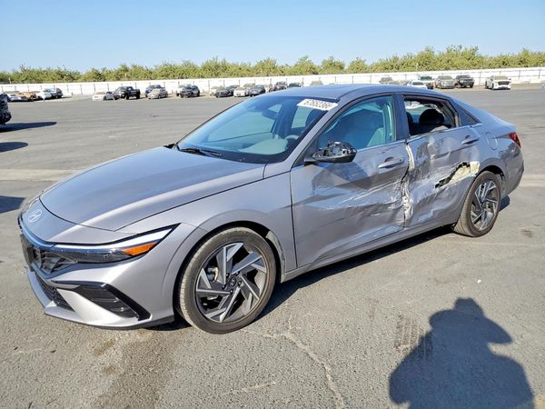 2025 HYUNDAI ELANTRA