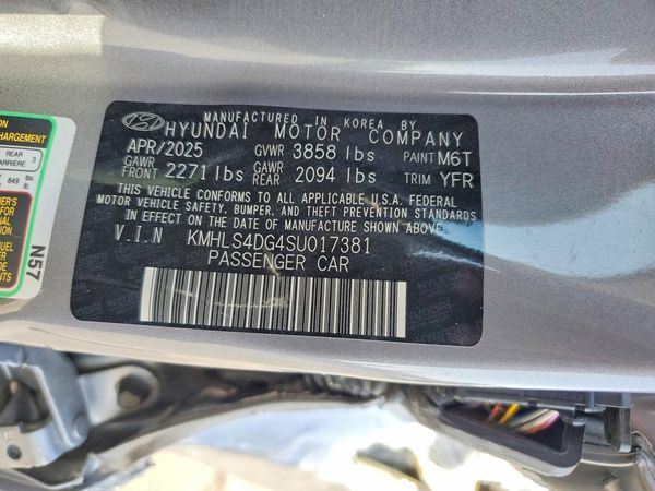 2025 HYUNDAI ELANTRA