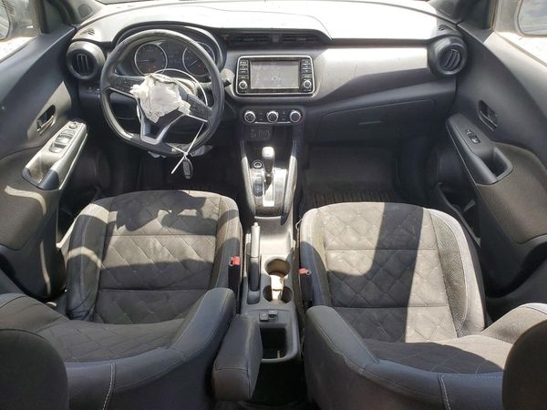 2018 NISSAN KICKS