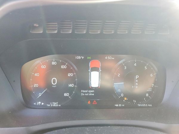2016 VOLVO XC90
