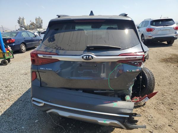 2021 KIA SELTOS SX
