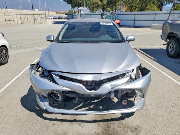 2019 TOYOTA CAMRY