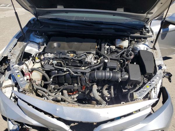 2019 TOYOTA CAMRY