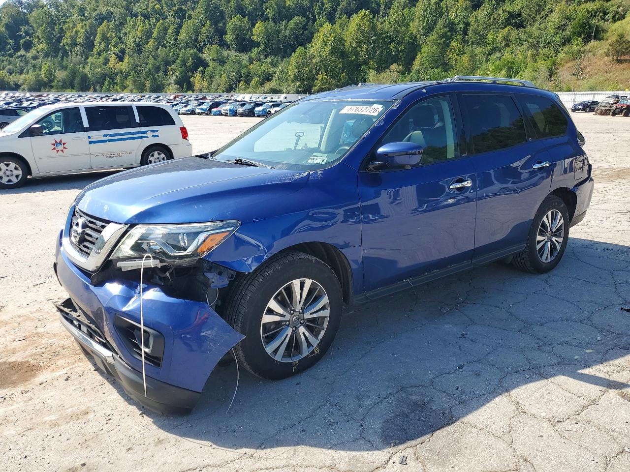 2019 NISSAN PATHFINDER