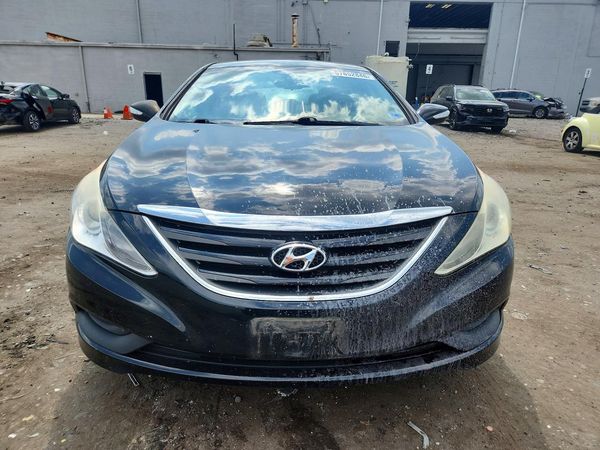 2014 HYUNDAI SONATA