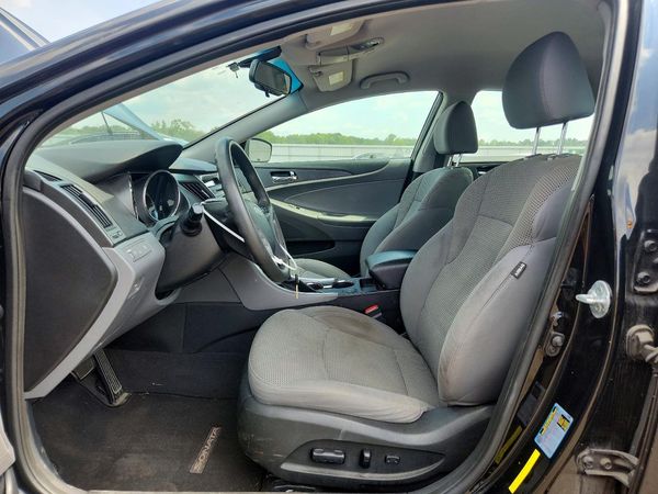 2014 HYUNDAI SONATA