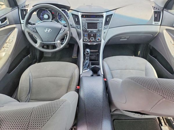 2014 HYUNDAI SONATA