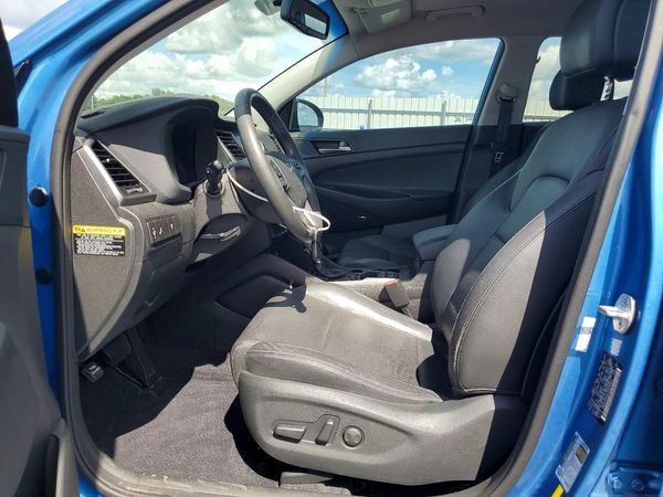 2018 HYUNDAI TUCSON