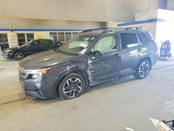 2025 SUBARU FORESTER