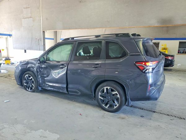 2025 SUBARU FORESTER Limited