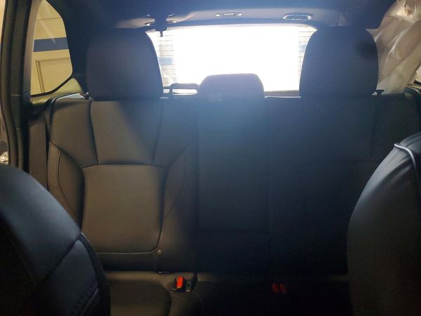 2025 SUBARU FORESTER Limited
