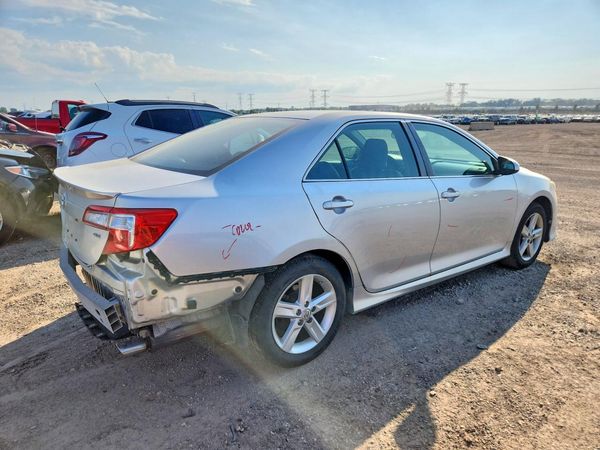 2013 TOYOTA CAMRY