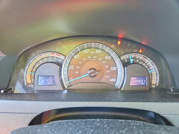 2013 TOYOTA CAMRY