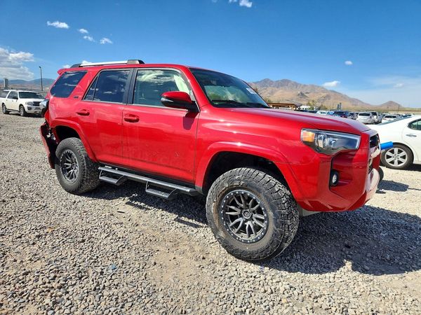 2023 TOYOTA 4RUNNER