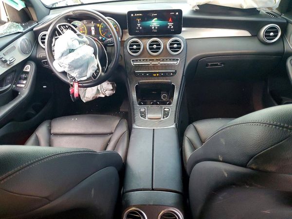 2020 MERCEDES-BENZ GLC-CLASS GLC300 — CKPT