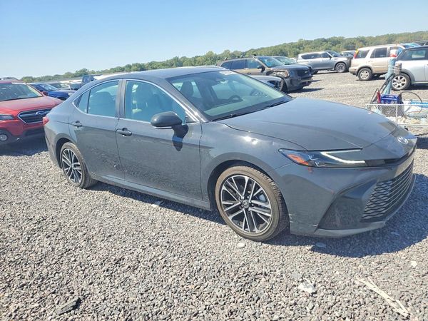 2025 TOYOTA CAMRY