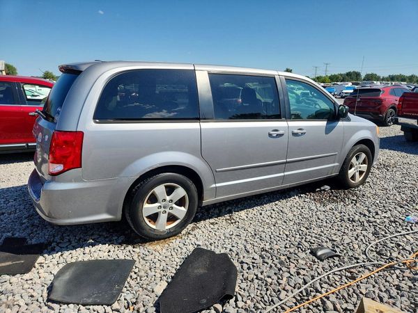2013 DODGE GRAND CARAVAN SE