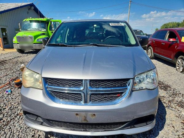 2013 DODGE GRAND CARAVAN SE