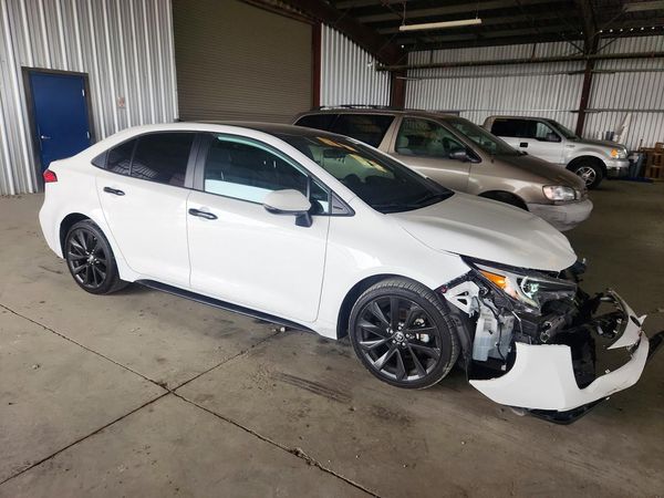 2024 TOYOTA COROLLA