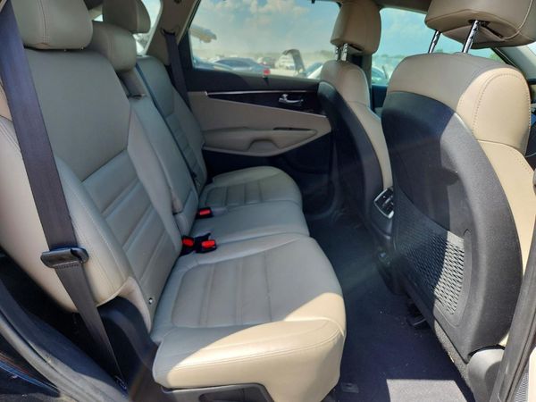 2017 KIA SORENTO EX