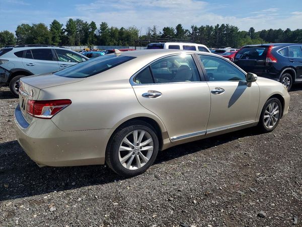 2017 LEXUS IS