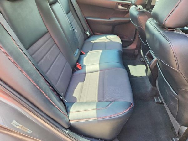 2016 TOYOTA CAMRY
