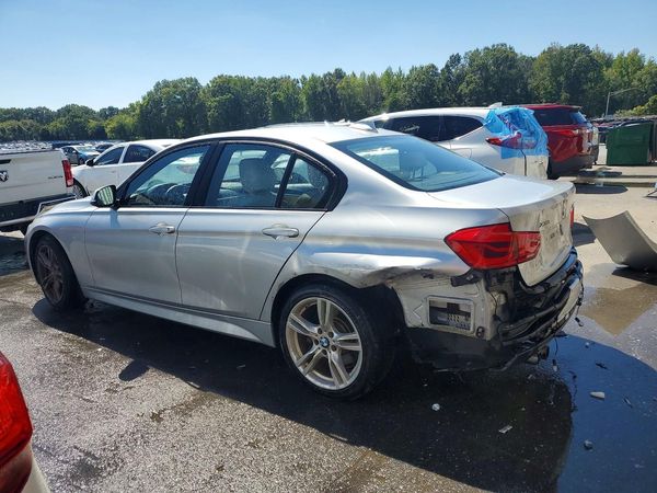 2018 BMW 330 xDrive