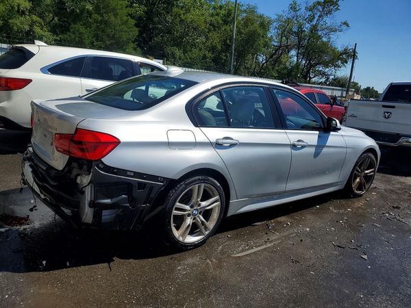 2018 BMW 330 xDrive