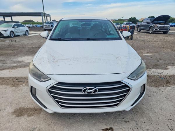2017 HYUNDAI ELANTRA