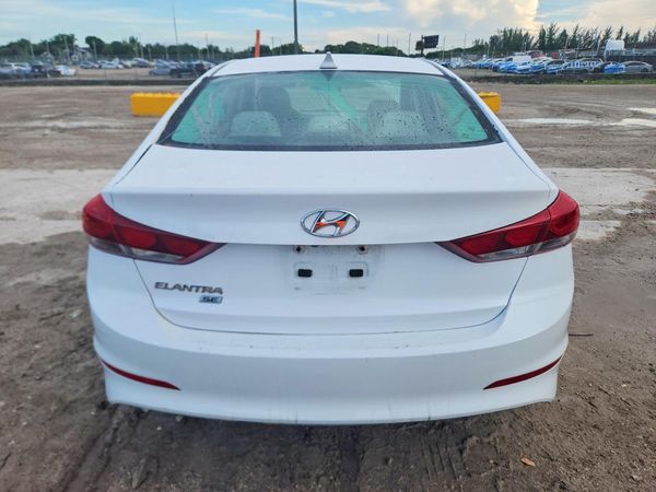 2017 HYUNDAI ELANTRA
