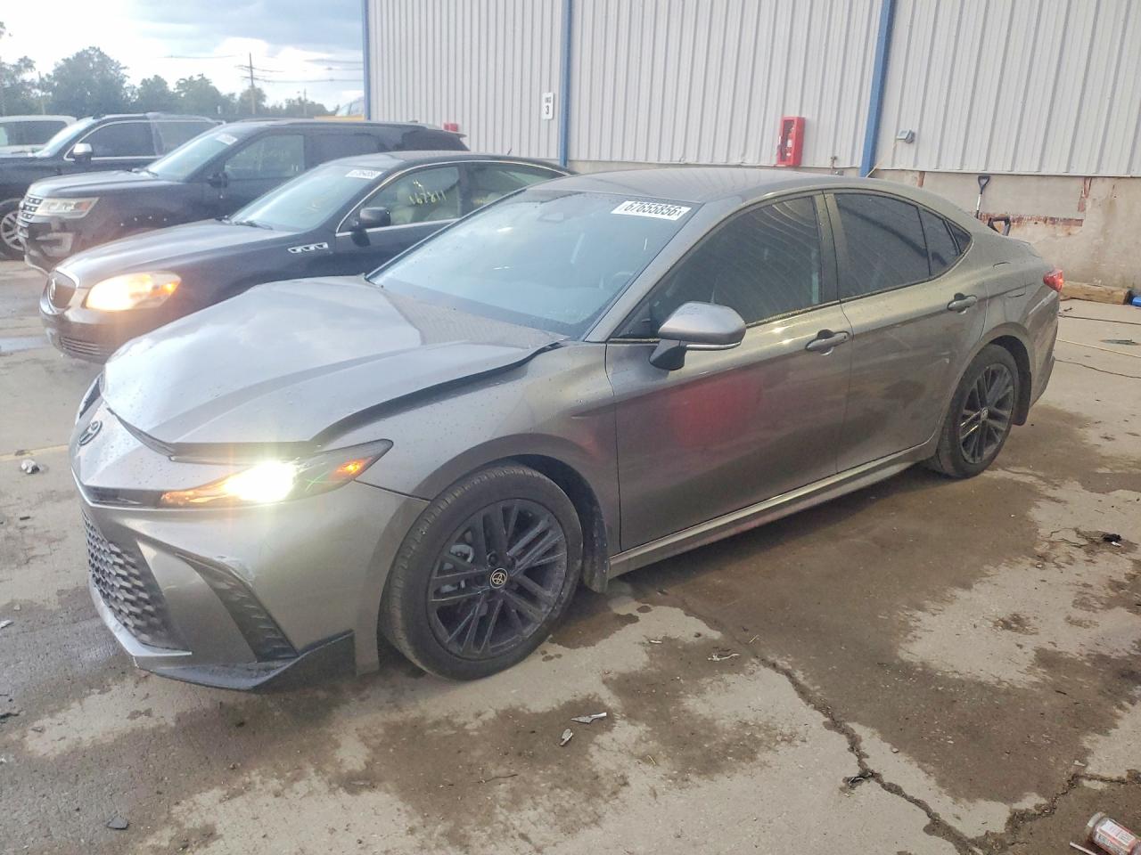 2025 TOYOTA CAMRY