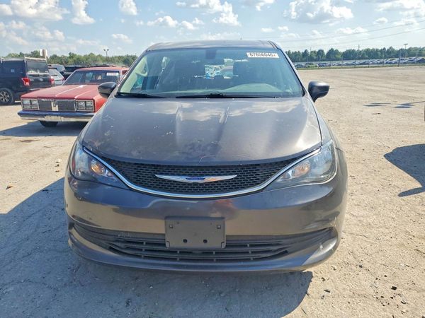 2019 CHRYSLER PACIFICA
