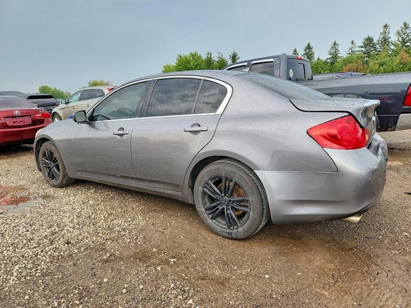 2012 INFINITI G37X
