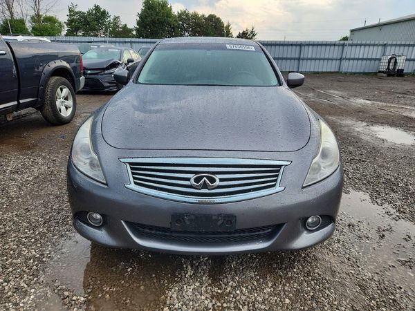2012 INFINITI G37X