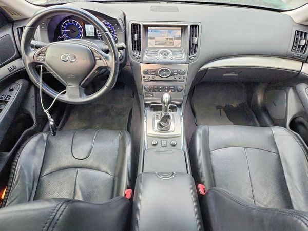 2012 INFINITI G37X