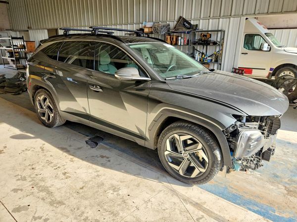 2022 HYUNDAI TUCSON