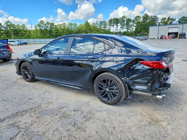 2026 TOYOTA CAMRY