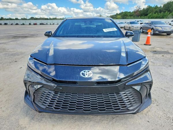 2026 TOYOTA CAMRY