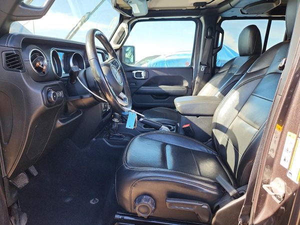 2019 JEEP WRANGLER UNLIMITED Unlimited Sahara — DENT