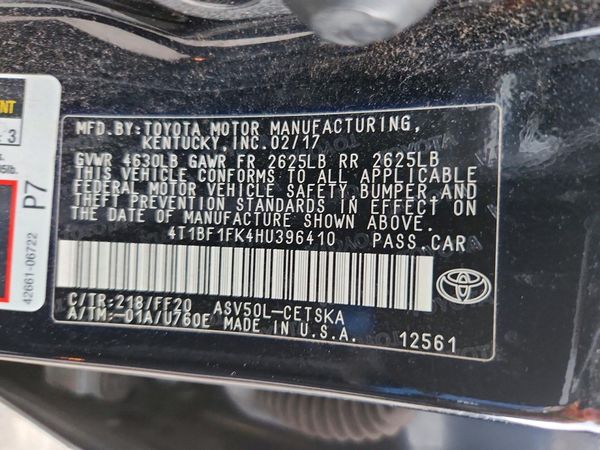2017 TOYOTA CAMRY