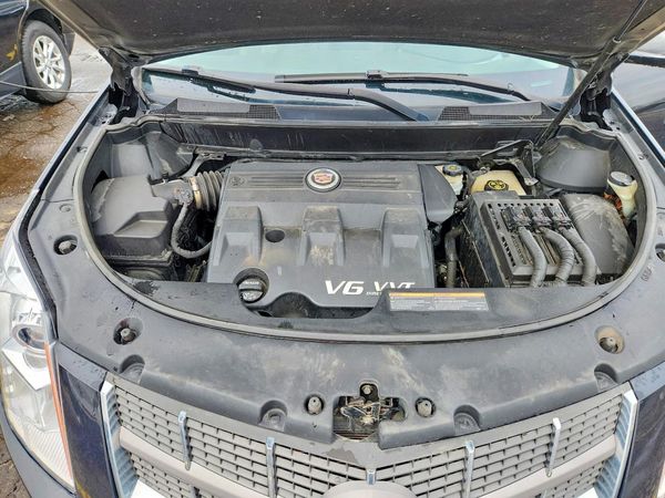 2012 CADILLAC SRX Luxury