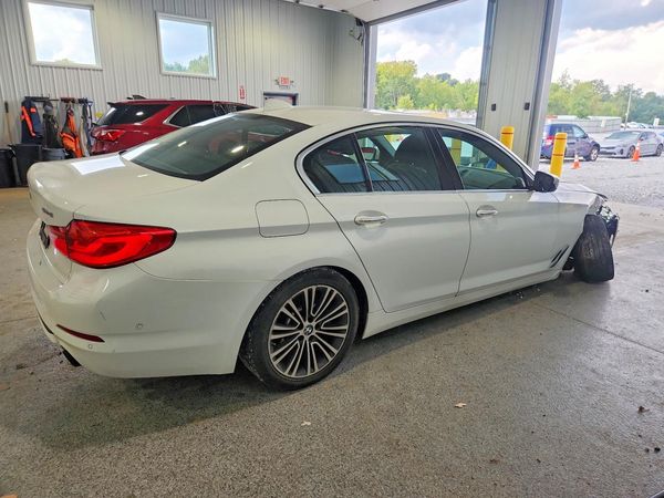 2018 BMW 530I