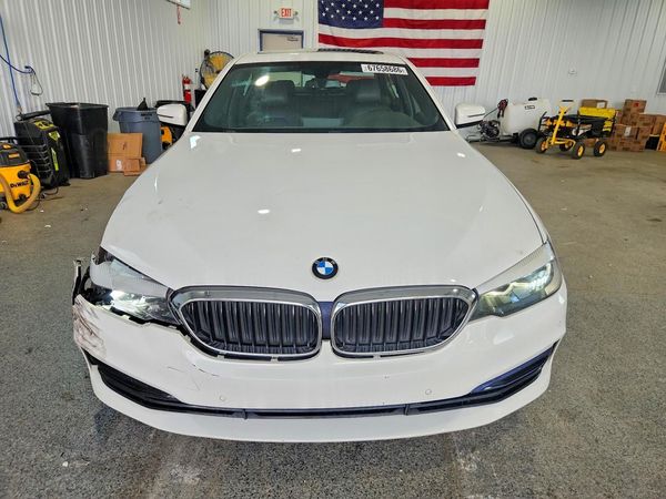 2018 BMW 530I