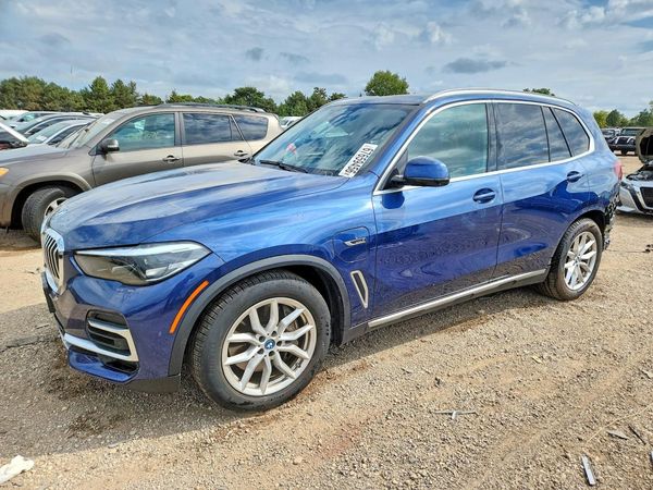 2022 BMW X5 xDrive45e