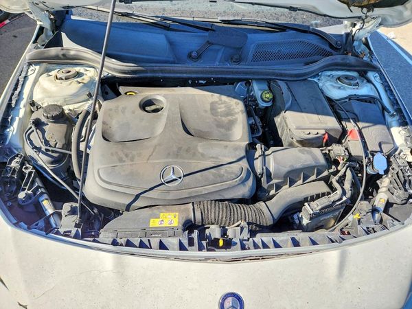 2014 MERCEDES-BENZ CLA