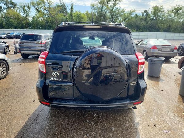 2012 TOYOTA RAV4 Standard