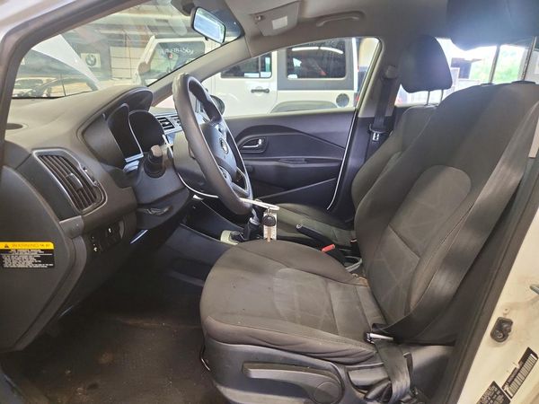 2017 KIA RIO LX