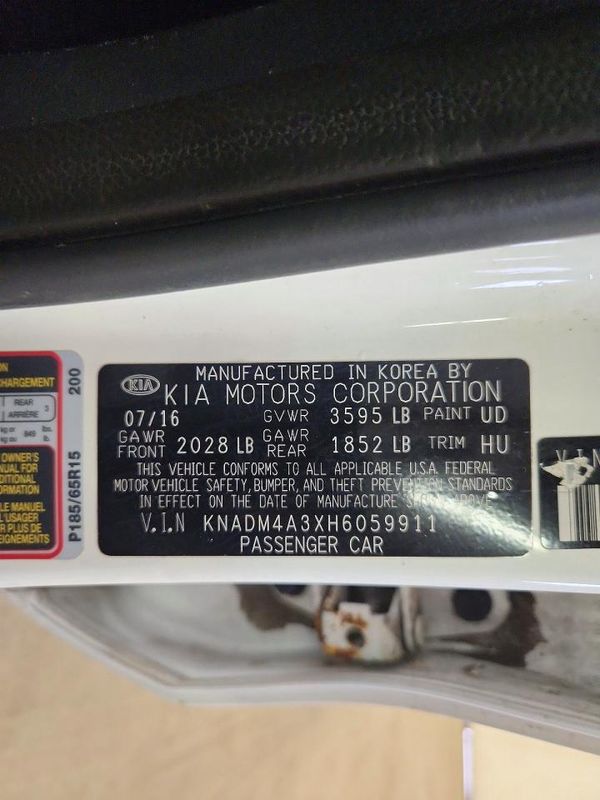 2017 KIA RIO LX